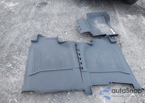 2020 Chevrolet Silverado 1500 4Wd Short Bed Custom Trail Boss from USA, damaged, VIN 3GCPYCEF4LG169377